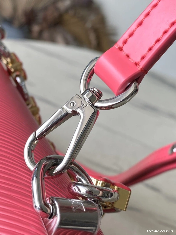 FS CHEAP TWIST VUITTON LOUIS PM-19*15*9CM 0721